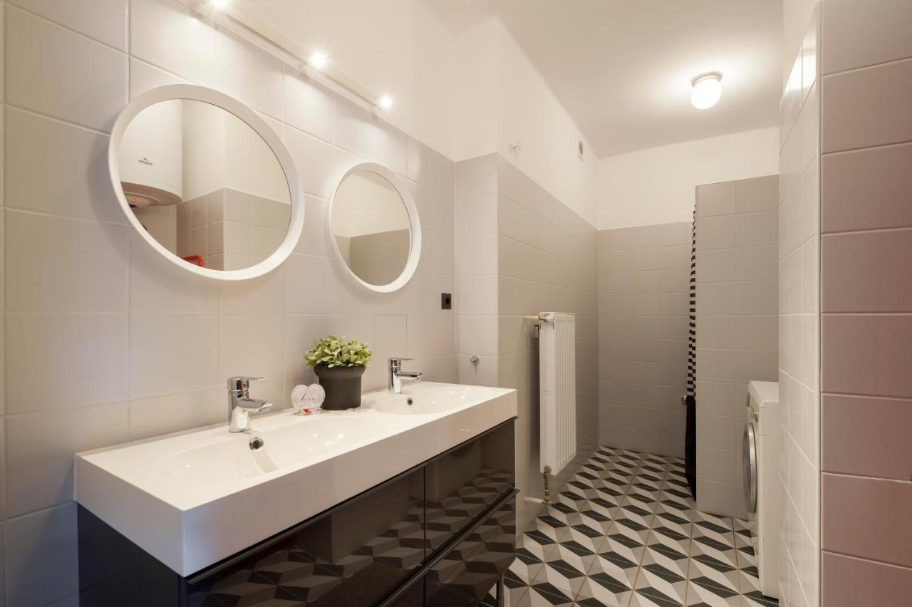 Appartamento New Design By Gozsdu Court Budapest